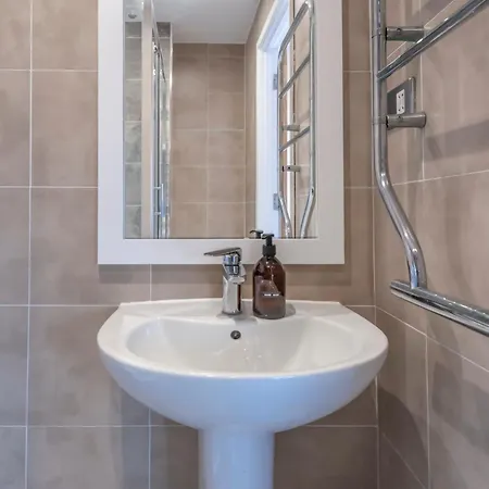 The Loft - Spacious Luxury 2 Bed 2 Bath With Free Secure Parking And Tube Close By Londen Buitenkant foto